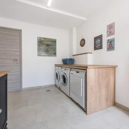 Ai Colli Garden Relax Apartment Costermano