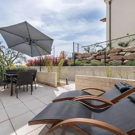 Ai Colli Garden Relax Costermano