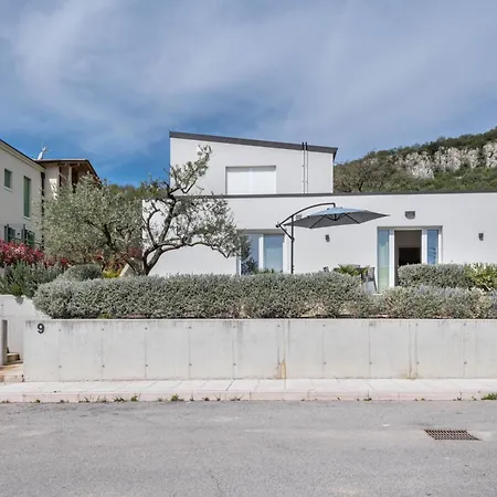 Ai Colli Garden Relax Lägenhet *