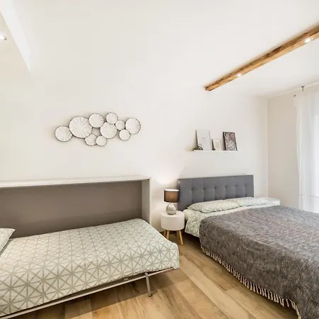 Ai Colli Garden Relax Lägenhet Costermano