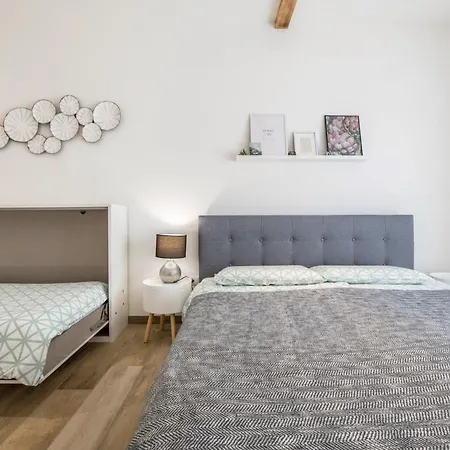 Διαμέρισμα Ai Colli Garden Relax Costermano