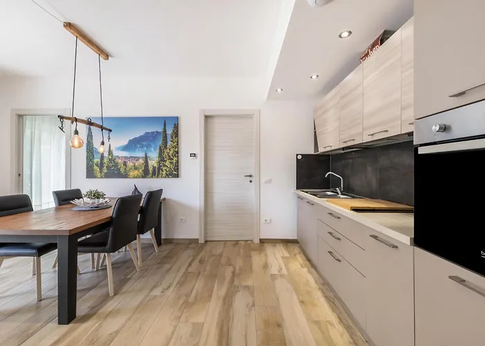 Appartement Ai Colli Garden Relax