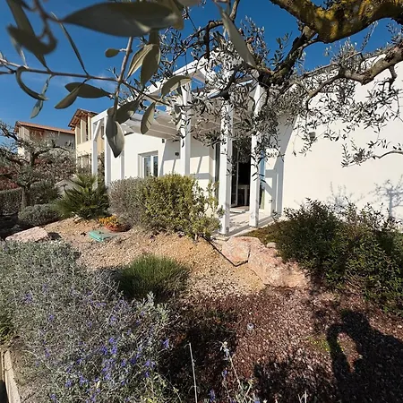 Ai Colli Garden Relax Apartment Costermano sul Garda